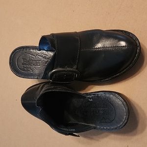 Born Clogs